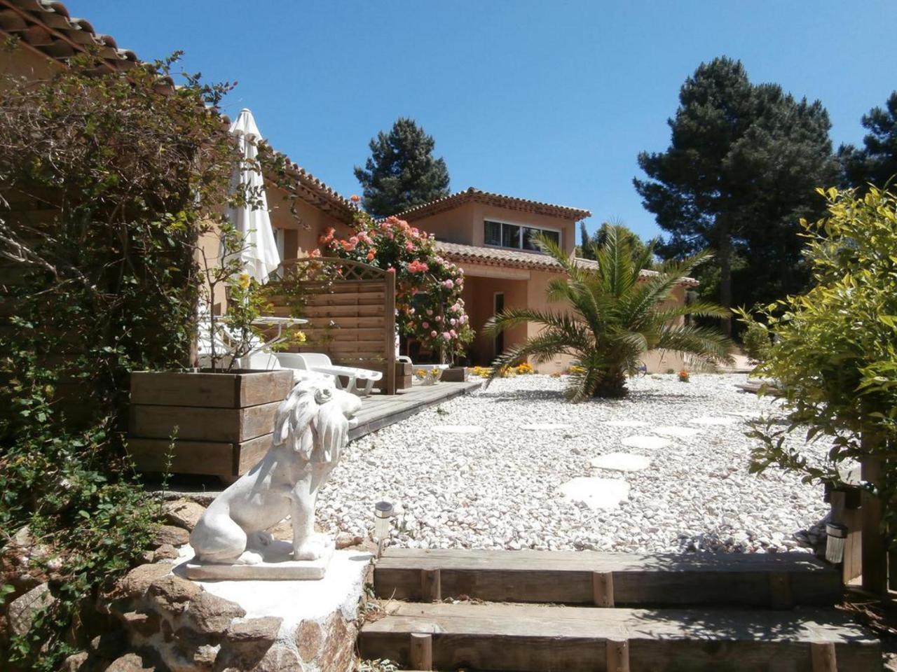 La Moucheliere Chambre D Hotes La Garde-Freinet Exteriér fotografie